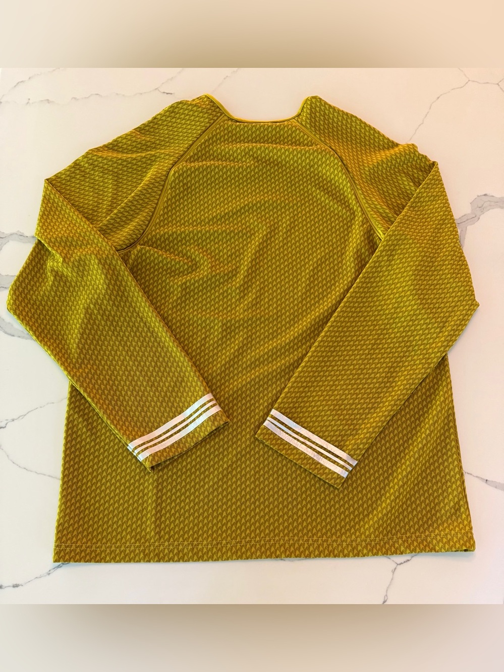 Star Trek Costume Uniform shirt. Mens XXL - Picture 6 of 10